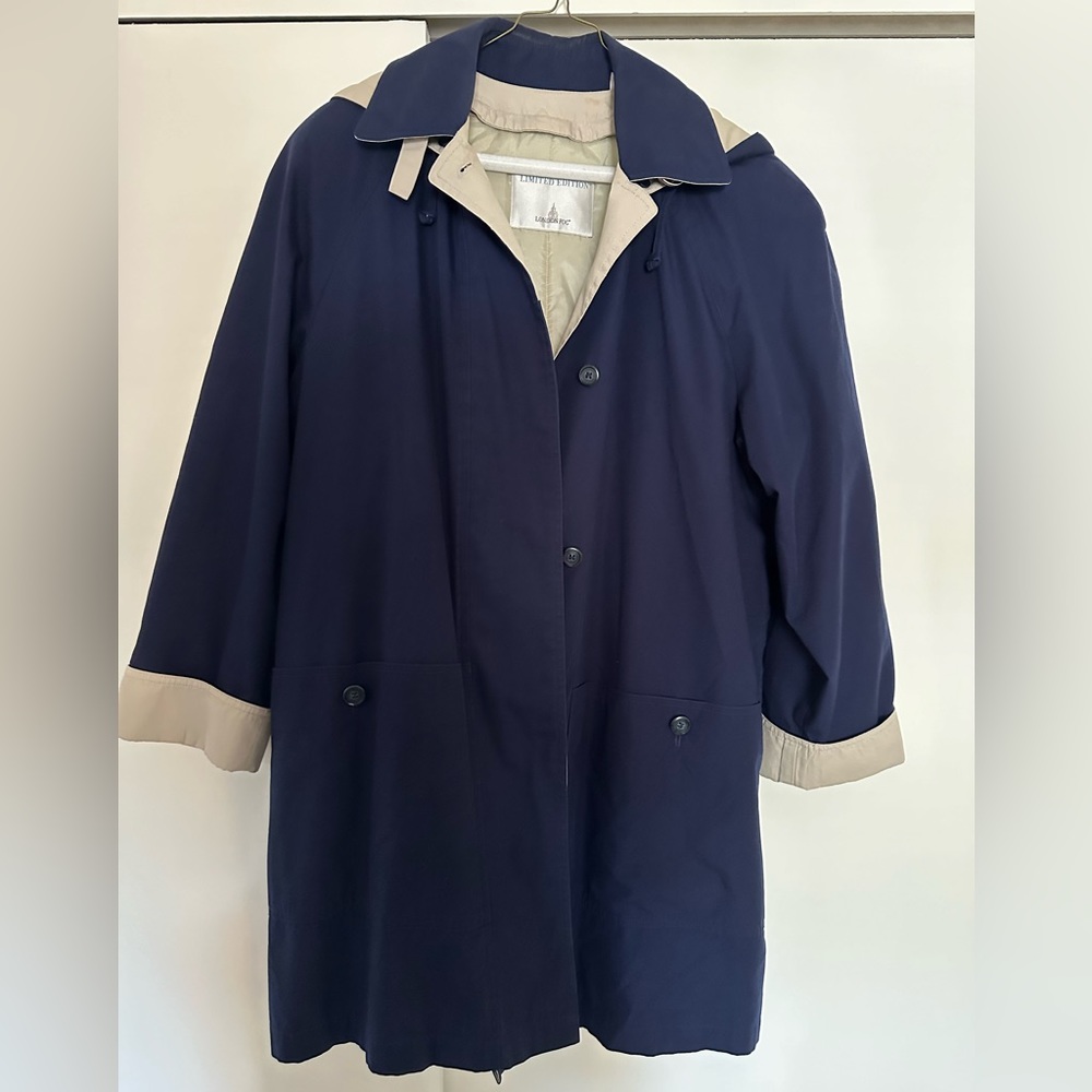 London Fog Limited Edition Trench Coat . Sz 14